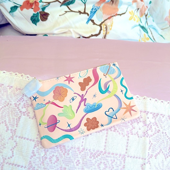 NEW: IPSY GLAM BAG Essential Carrying Pouch [FREE GIFT w/$] - Picture 5 of 16